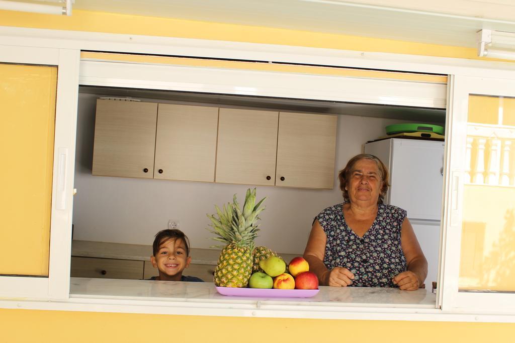 Rhodes City Georgia Old Town Apartments מראה חיצוני תמונה