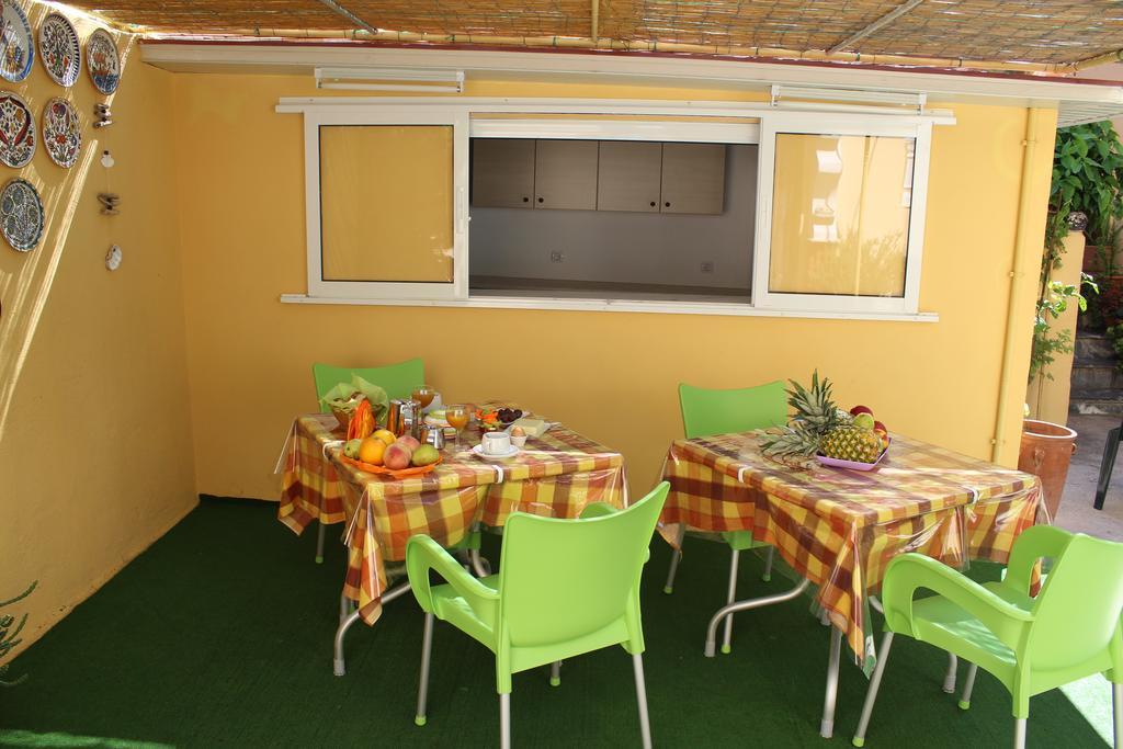 Rhodes City Georgia Old Town Apartments מראה חיצוני תמונה